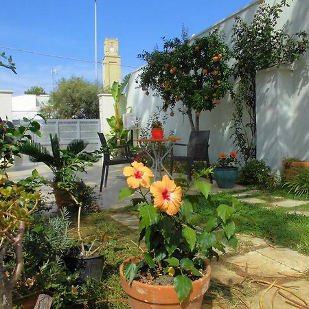 Bed and Breakfast Araucaria Торре-Сан-Джованни-Удженто Экстерьер фото